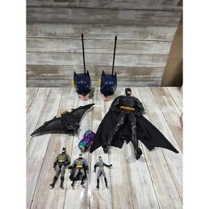 Batman Action Figure Lot 6 Pieces‎ Joker Batwing Walkie Talkies READ
